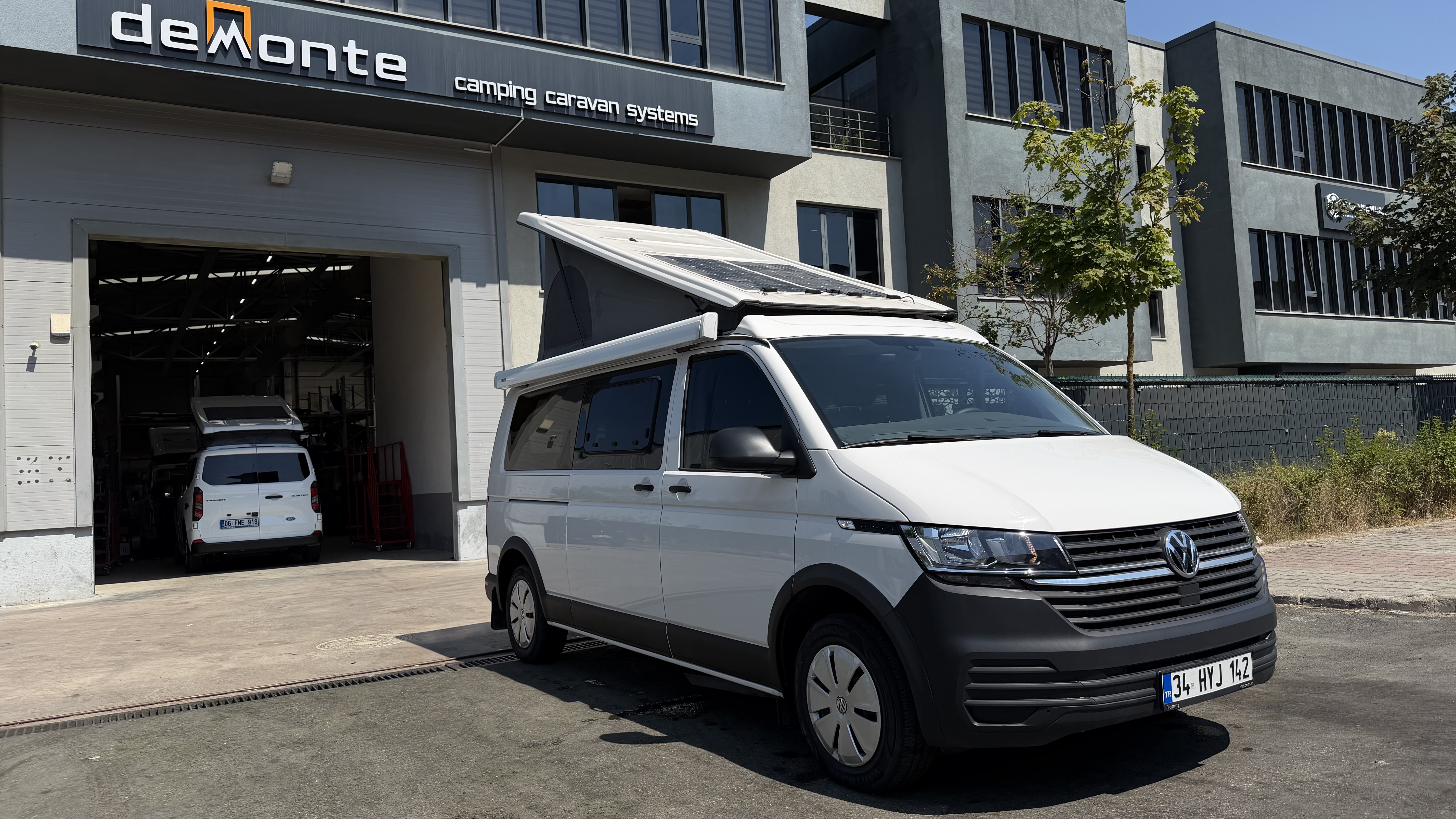 700KM VW Transporter T6 Efes Model